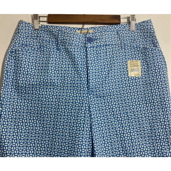 NWT Blue White Geometric Print Stretch Capri Pants Size 14 St. John Bay Casual - Picture 2 of 8
